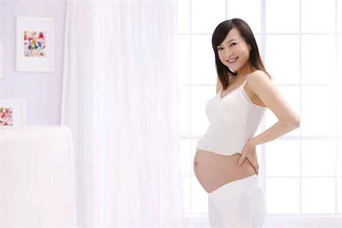 广州专门代孕家庭，广州知名试管婴儿专家,广州圣亚医院专家牛专家