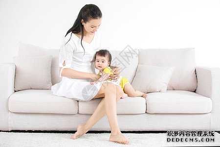 广州绝经的女人能借卵生子吗,找人供卵试管生男孩价格,广州三代试管代孕选择