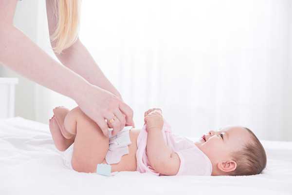 供卵试管中心是真的吗，宝宝换纸尿裤过敏怎么办 宝妈这样做才是最正确的